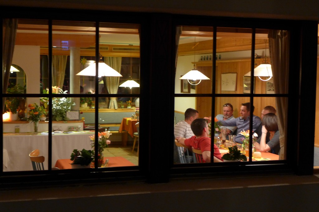 Name:  SchlossBlick Hotel near Kufstein, AustriaP1000936.jpg
Views: 18600
Size:  150.4 KB