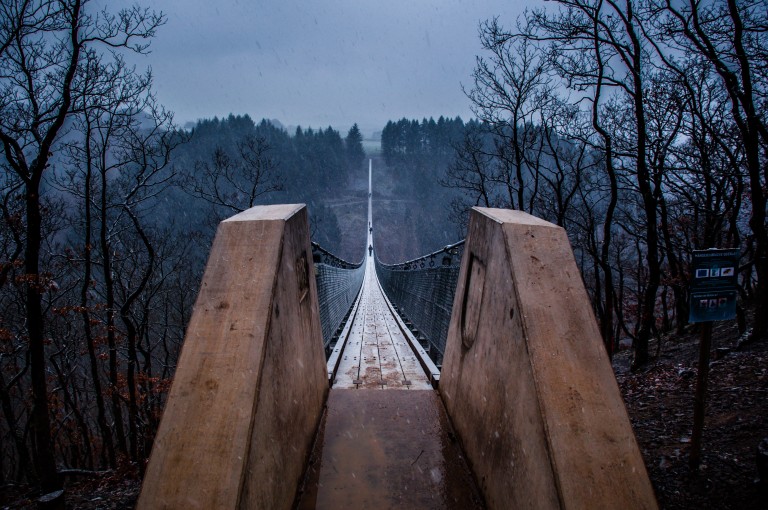 Name:  suspension bridge hngeseilbrcke geierlay  0406-Gemma-Geierlay-Germanys-Longest-Suspension-Bri.jpg
Views: 11597
Size:  136.9 KB