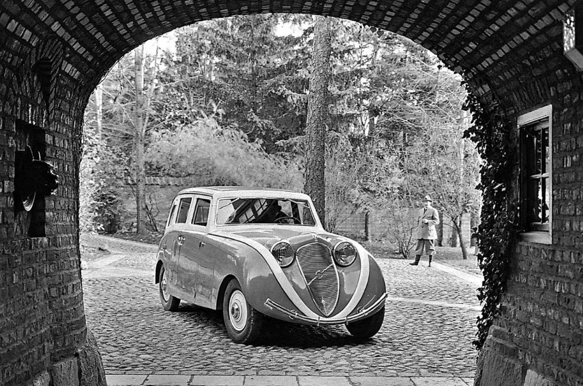 Name:  Volvo Venus Bilo (1933).jpg
Views: 969
Size:  274.9 KB