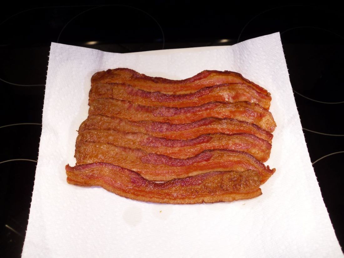 Name:  Bacon..JPG
Views: 337
Size:  102.5 KB