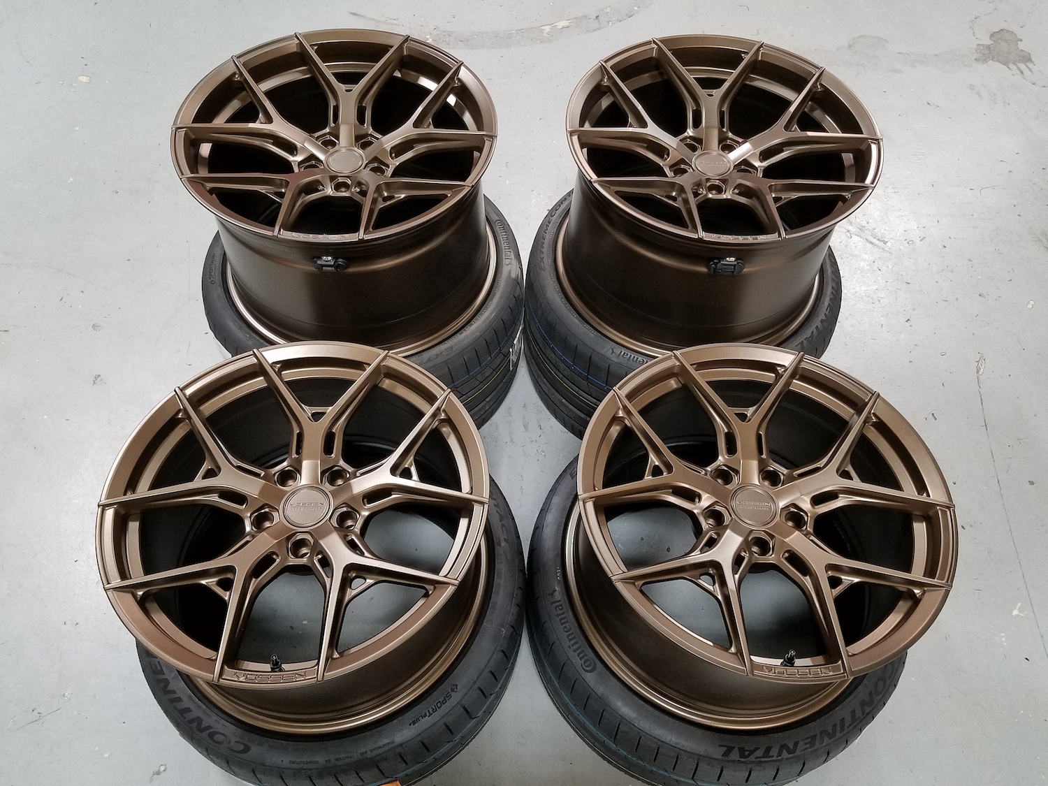 Name:  vossen-hf5-satin-bronze-41909-1.jpg
Views: 21
Size:  696.8 KB