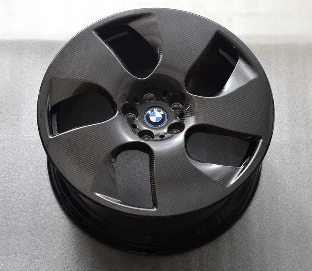 Name:  bmw-carbonfiber-wheel2.jpg
Views: 20619
Size:  258.0 KB