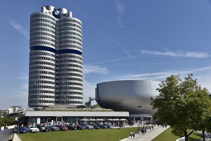 Name:  P90232760_highRes_bmw-museum-100-maste.jpg
Views: 3571
Size:  125.5 KB