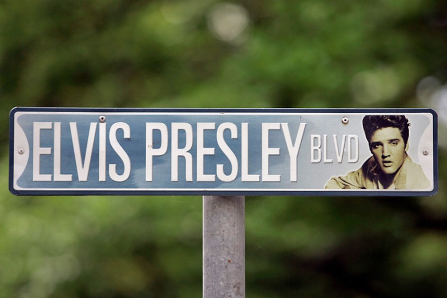 Name:  Elvis-Presley-auf-Spurensuche-729x486-d8434c29a05f2e36.jpg
Views: 9074
Size:  80.5 KB