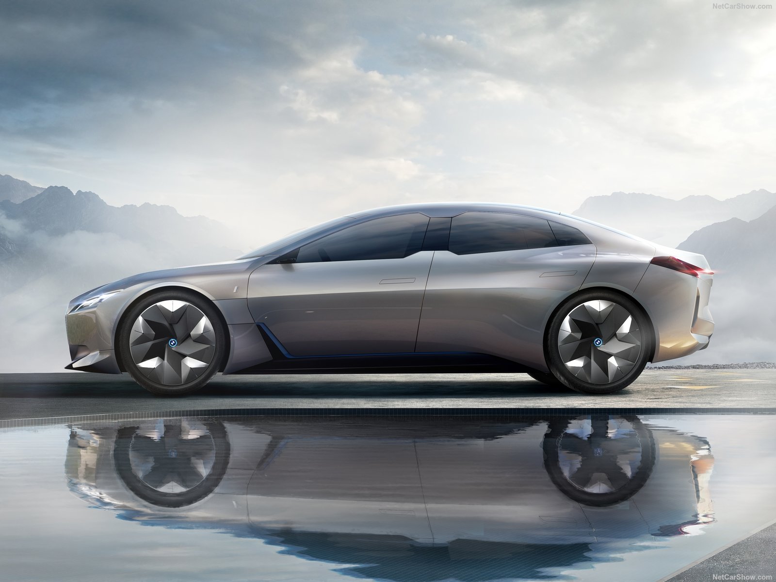 Name:  BMW-i_Vision_Dynamics_Concept-2017-1600-06.jpg
Views: 18377
Size:  187.6 KB