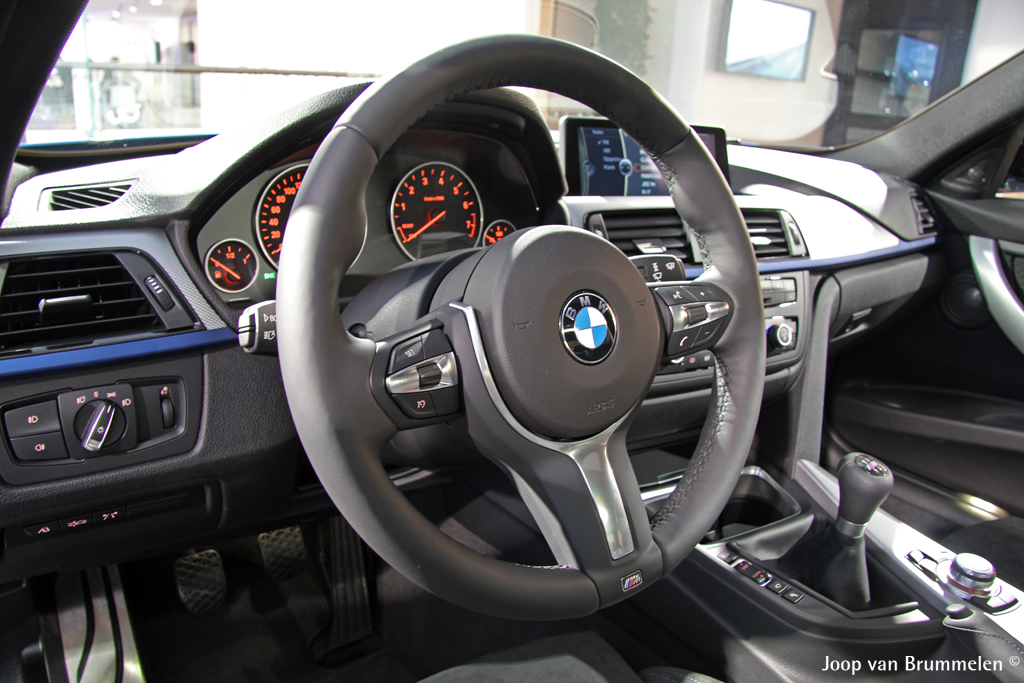 Name:  f30msport17.jpg
Views: 76708
Size:  519.5 KB