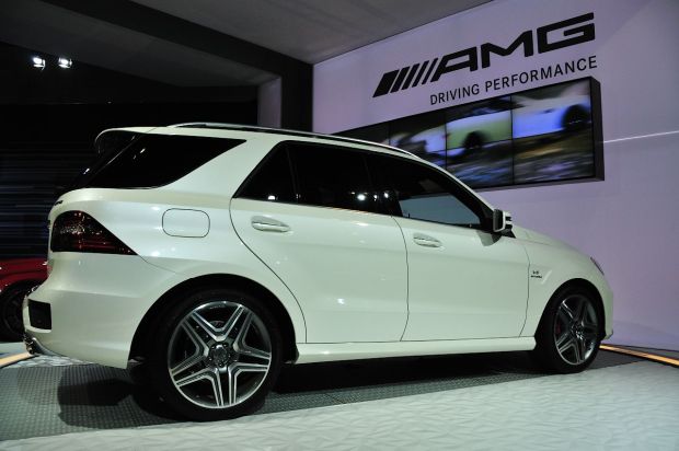 Name:  2012-mercedes-benz-ml63-amg-la-auto-side-profile.jpg
Views: 4596
Size:  37.0 KB