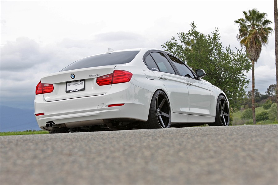 Name:  032-Stance.jpg
Views: 20405
Size:  108.7 KB