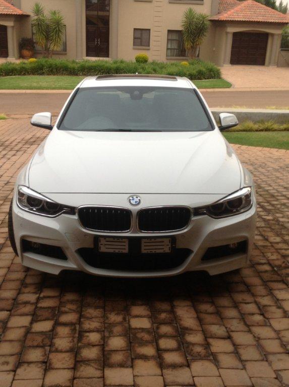 Name:  My nuwe BMW 330D_1.JPG
Views: 11201
Size:  63.2 KB