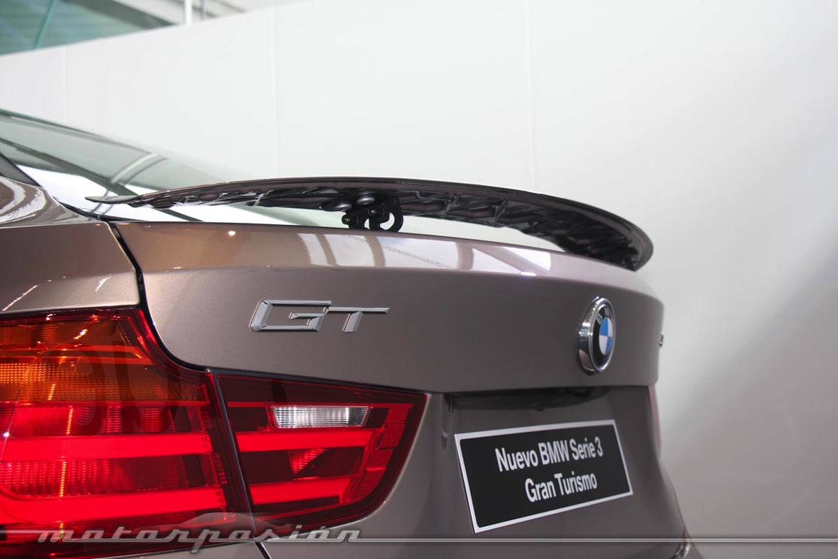 Name:  BMW-Serie-3-GT-presentacion-1.jpg
Views: 32826
Size:  145.1 KB