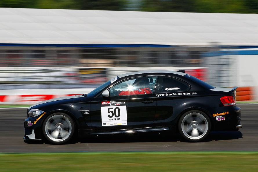 Name:  BMW-1er-M-Coup-TunerGP-2012-High-Performance-Days-2012-Hockenheimring-13-fotoshowImage-39e5baf-5.jpg
Views: 7848
Size:  90.0 KB