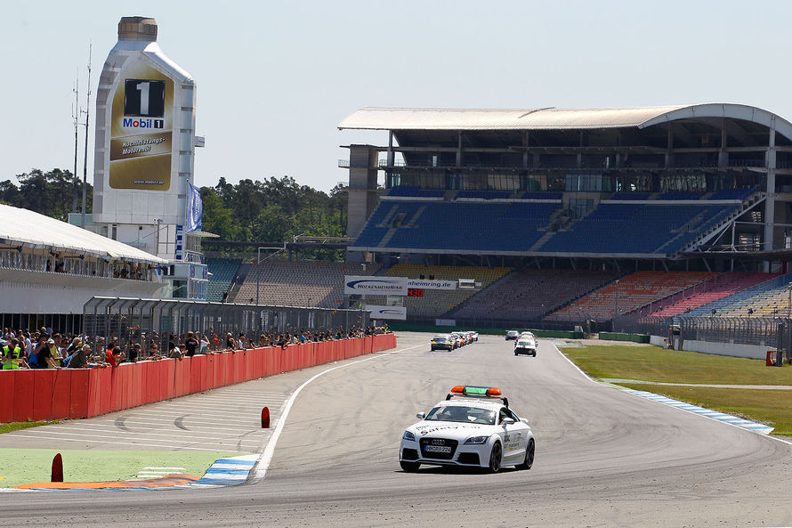 Name:  sport-auto-TunerGP-High-Performance-Days-2012-Hockenheimring-13-fotoshowImage-1447fcc2-599592.jpg
Views: 7085
Size:  117.5 KB