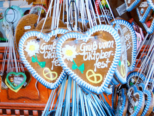 Name:  20100919-ca-oktoberfest-sweets.jpg
Views: 4068
Size:  96.9 KB