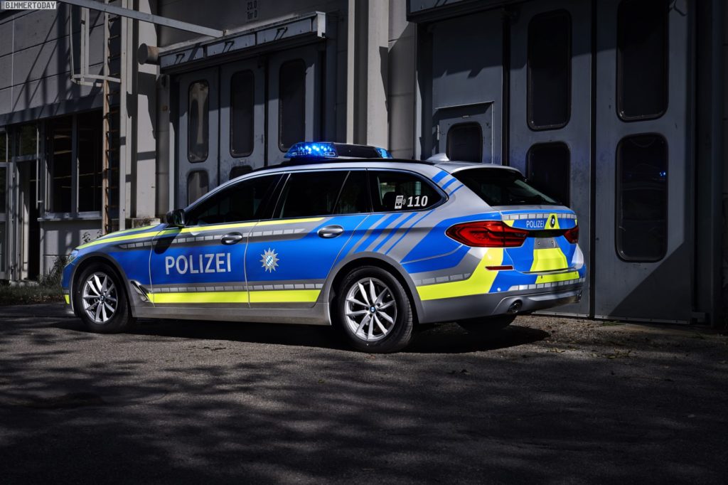 Name:  polizei  3 BMW-5er-Touring-G31-Polizei-Einsatzfahrzeug-2017-04-1024x682.jpg
Views: 3028
Size:  113.1 KB