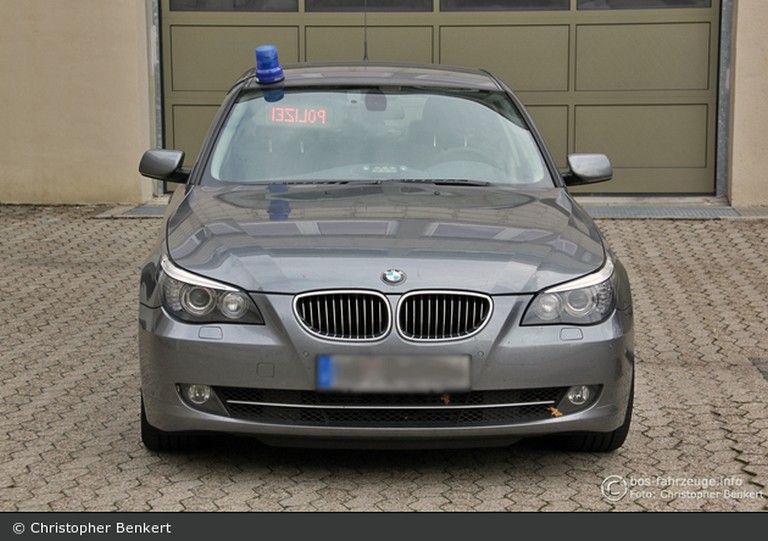 Name:  polizei   67287-large.jpg
Views: 5536
Size:  97.7 KB