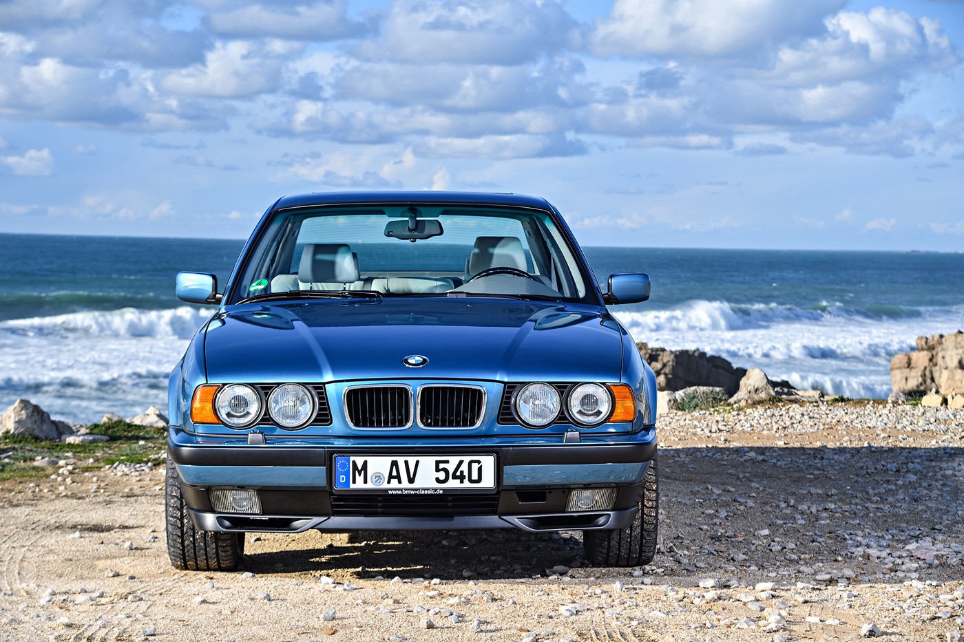 Name:  bmw_540i_18.jpg
Views: 4268
Size:  368.4 KB