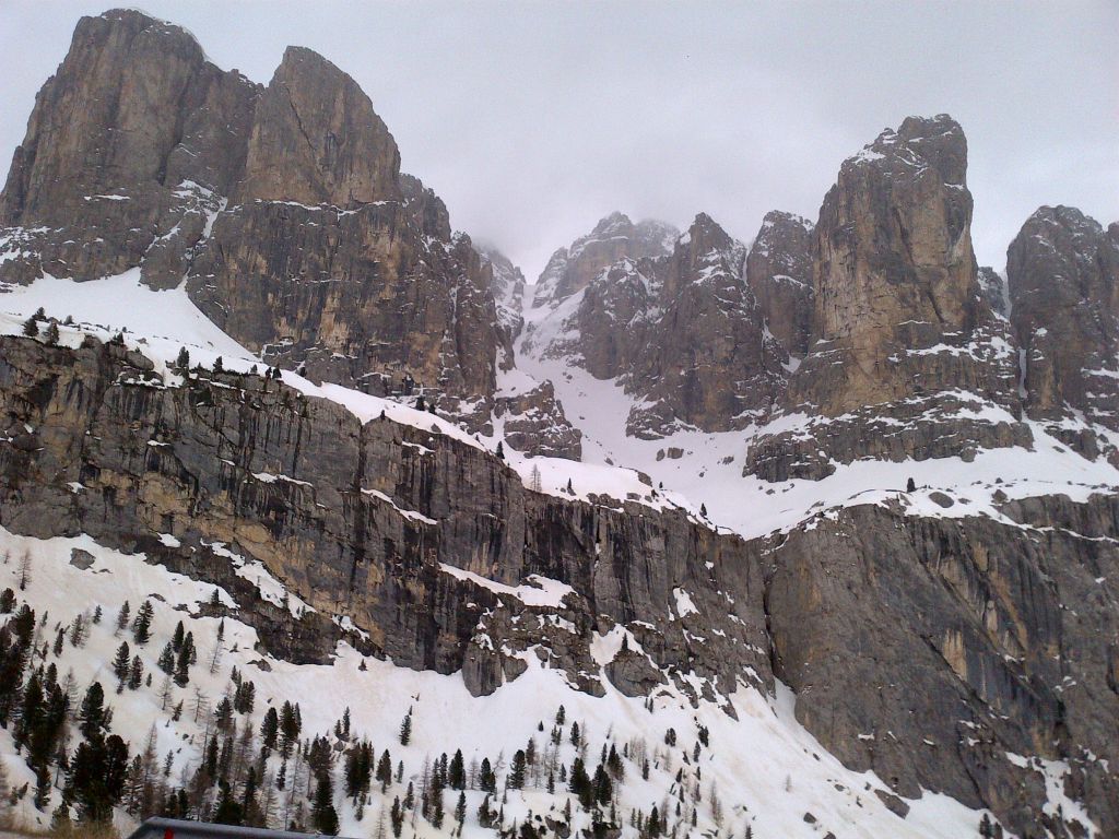 Name:  Dolomites_April_2014_011.jpg
Views: 9052
Size:  176.6 KB