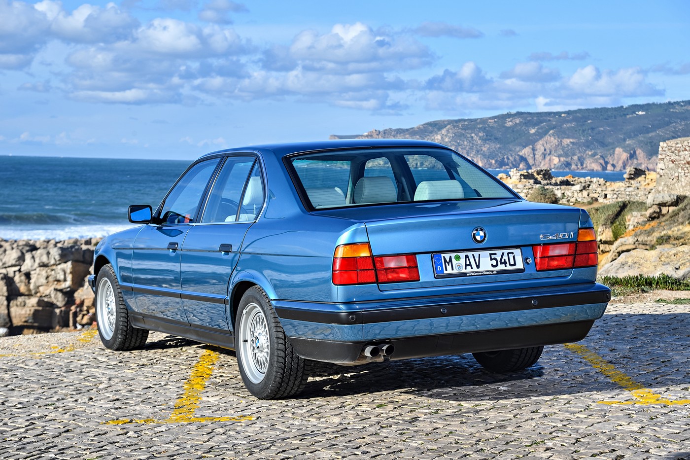 Name:  bmw_540i_19.jpg
Views: 4115
Size:  409.9 KB