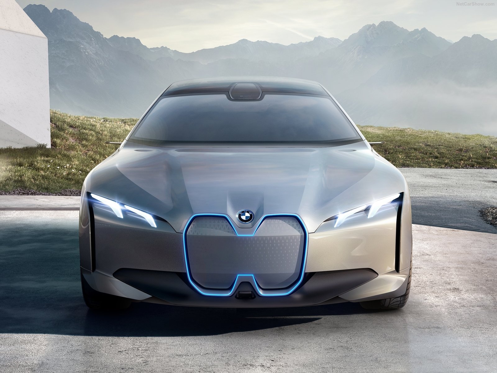 Name:  BMW-i_Vision_Dynamics_Concept-2017-1600-0c.jpg
Views: 16634
Size:  335.7 KB