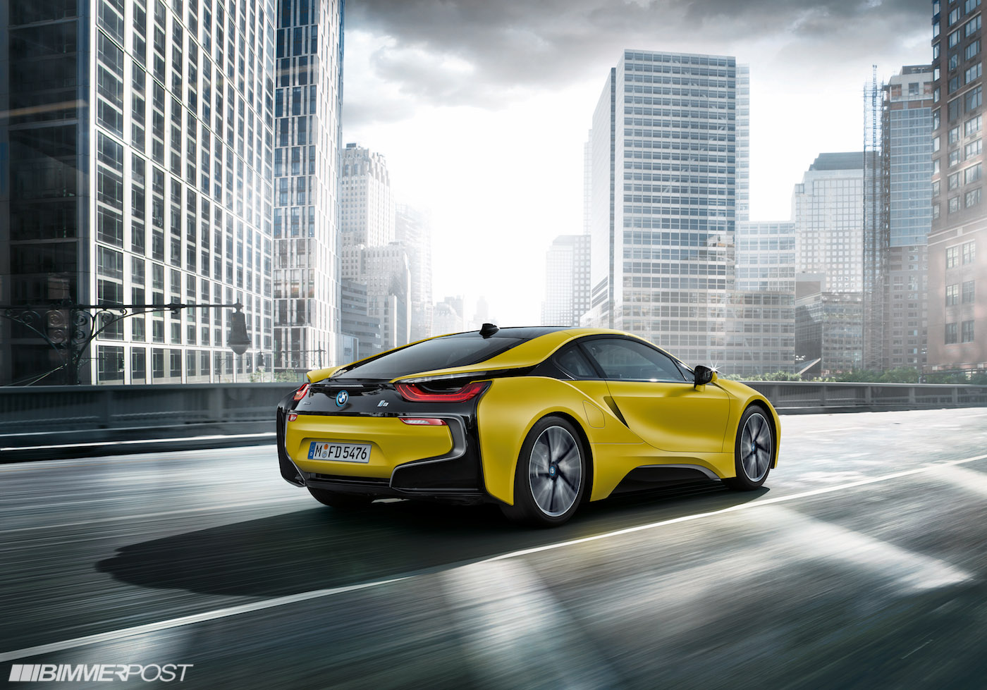 Name:  P90246552_highRes_the-new-bmw-i8-froze.jpg
Views: 4351
Size:  331.7 KB