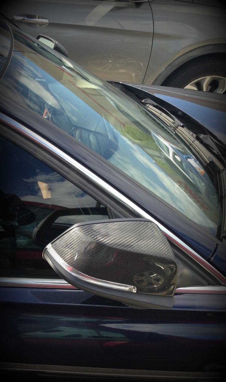 Name:  bmw m performance carbon fibre mirrors.jpg
Views: 4842
Size:  231.3 KB